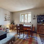 Alloggio per agriturismo Off-grid Eco Farm Dolinka