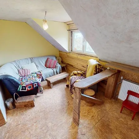Pobyt na farme Dolinka Off-Grid Eco Farm