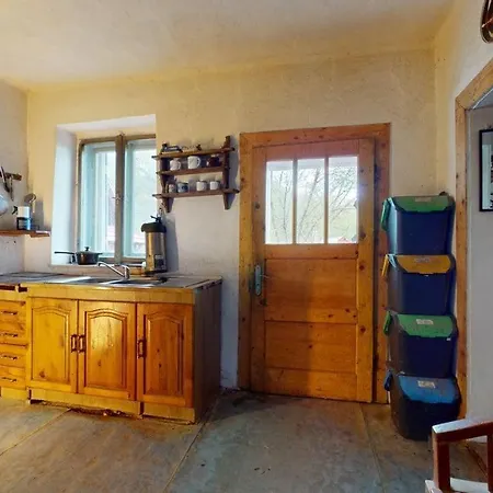 Dolinka Off-Grid Eco Farm Kozelnik