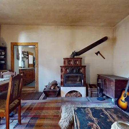 Off-grid Eco Farm Dolinka * Kozelnik