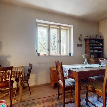 Off-grid Eco Farm Dolinka *