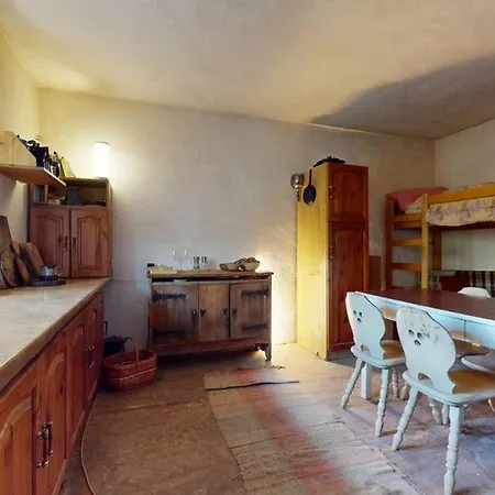 Off-grid Eco Farm Dolinka