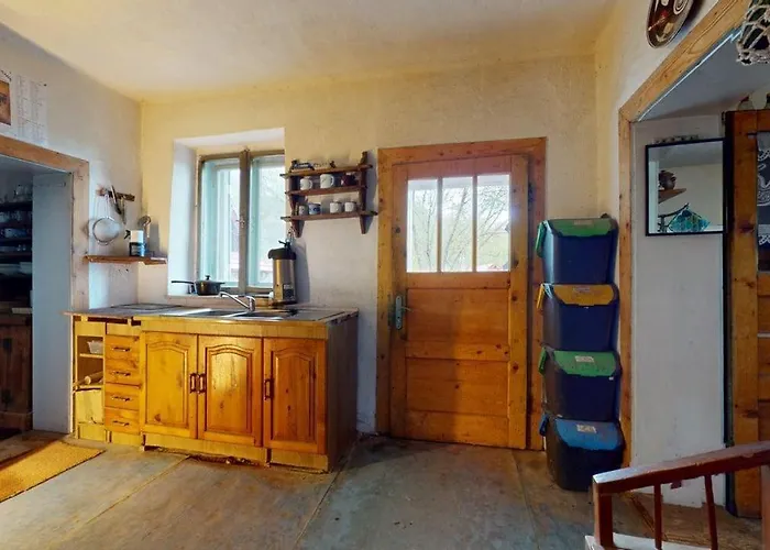 Off-grid Eco Farm Dolinka Kozelnik