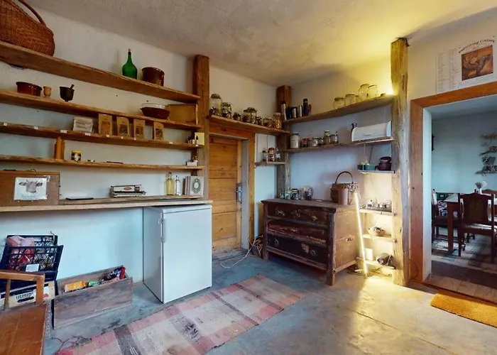 Off-grid Eco Farm Dolinka Kozelnik