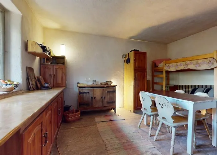 Off-grid Eco Farm Dolinka