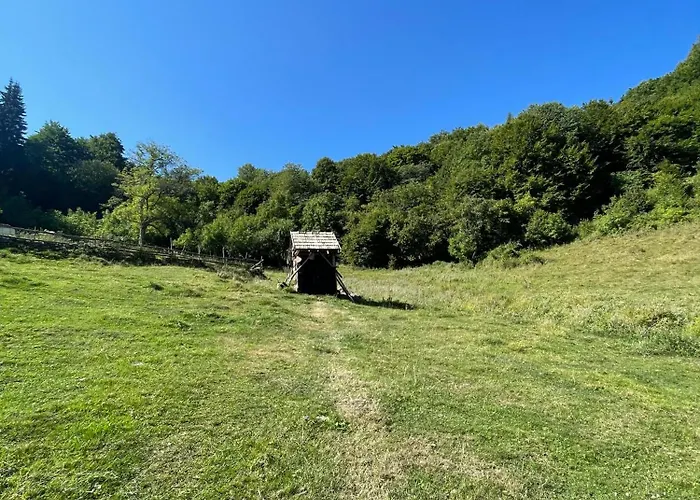 Agroturismo Off-grid Eco Farm Dolinka *