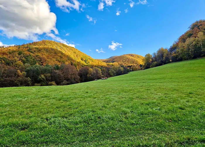 Off-grid Eco Farm Dolinka Kozelnik